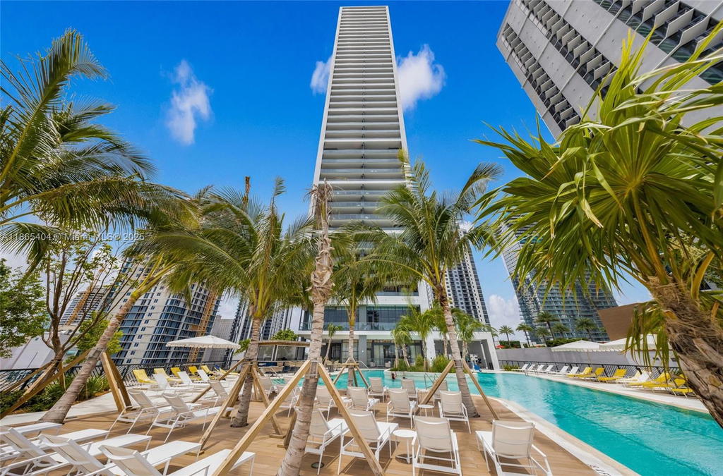 Real estate property located at 159 6th St #3601, Miami-dade, Gale Miami, Miami, FL