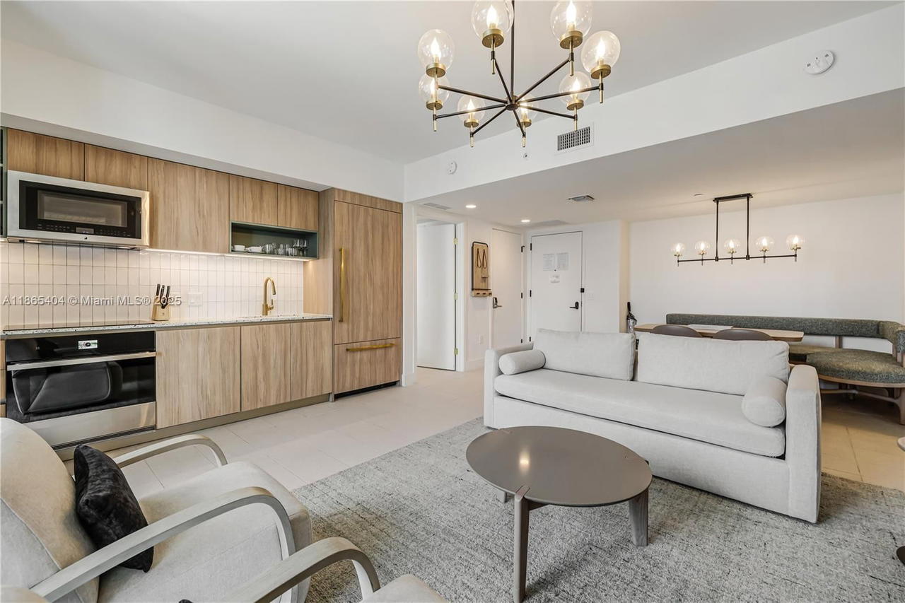 Real estate property located at 159 6th St #3601, Miami-dade, Gale Miami, Miami, FL