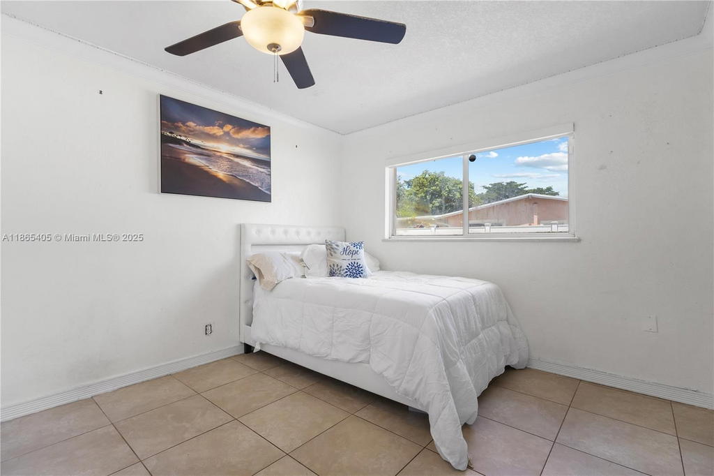 Real estate property located at 411 Martin Rd, Broward, Kimberly Forest, Margate, FL