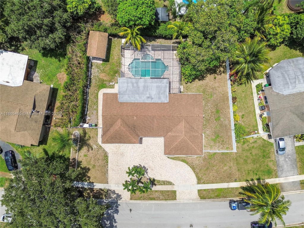 Real estate property located at 411 Martin Rd, Broward, Kimberly Forest, Margate, FL