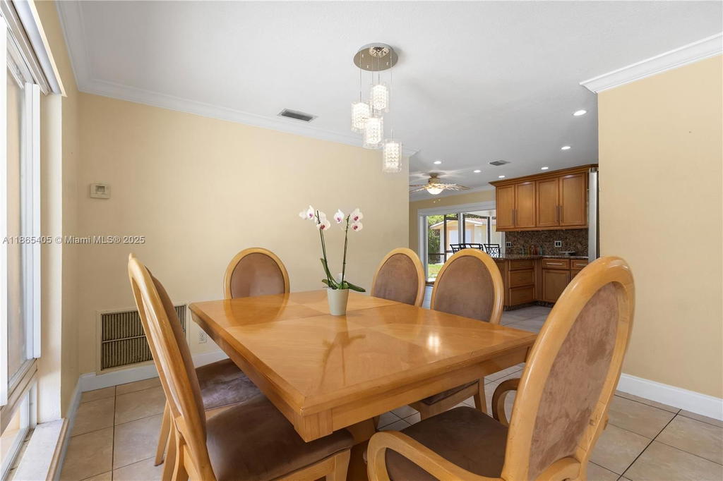 Real estate property located at 411 Martin Rd, Broward, Kimberly Forest, Margate, FL