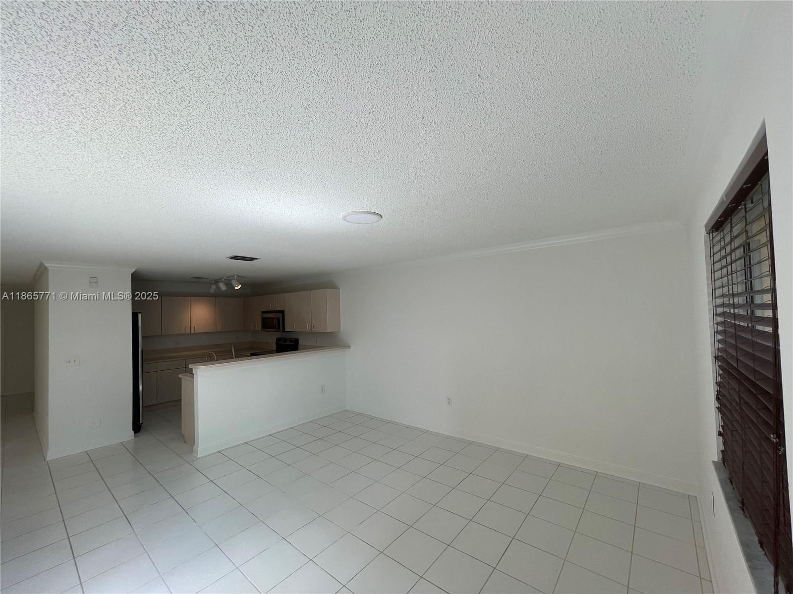 Real estate property located at 4030 Eastridge Cir, Broward, Crystal View Townhomes Pl, Deerfield Beach, FL