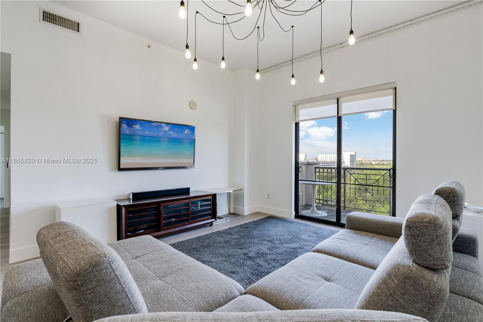 Real estate property located at 8395 73rd Ave #517, Miami-dade, Colonnade At Dadeland Sw, Miami, FL
