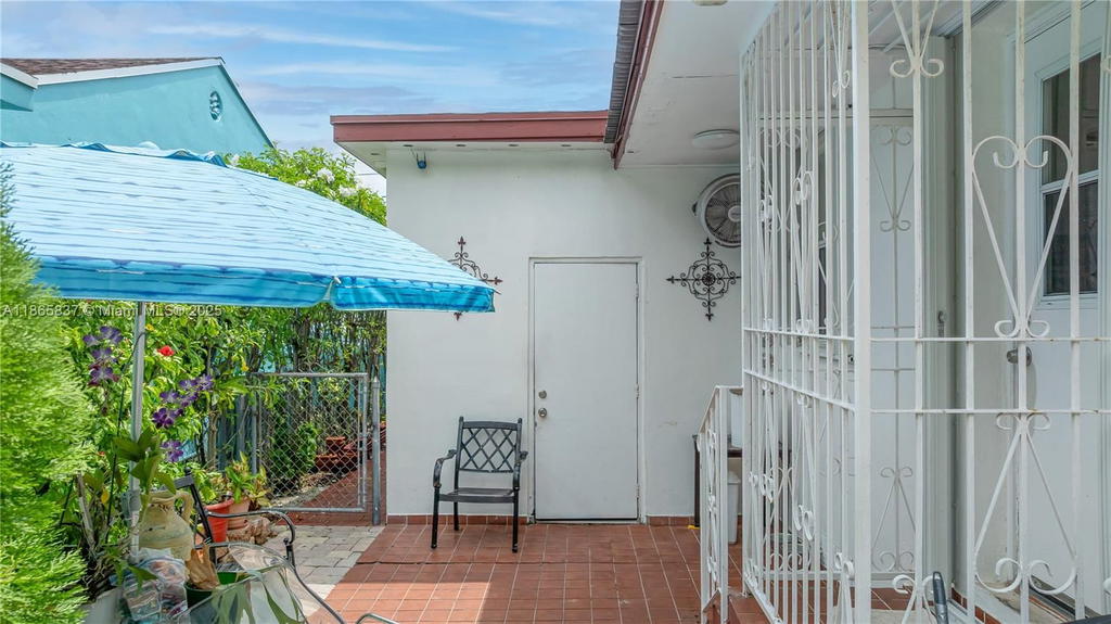 Real estate property located at 926 24th Ct, Miami-dade, Riverside Farms, Miami, FL