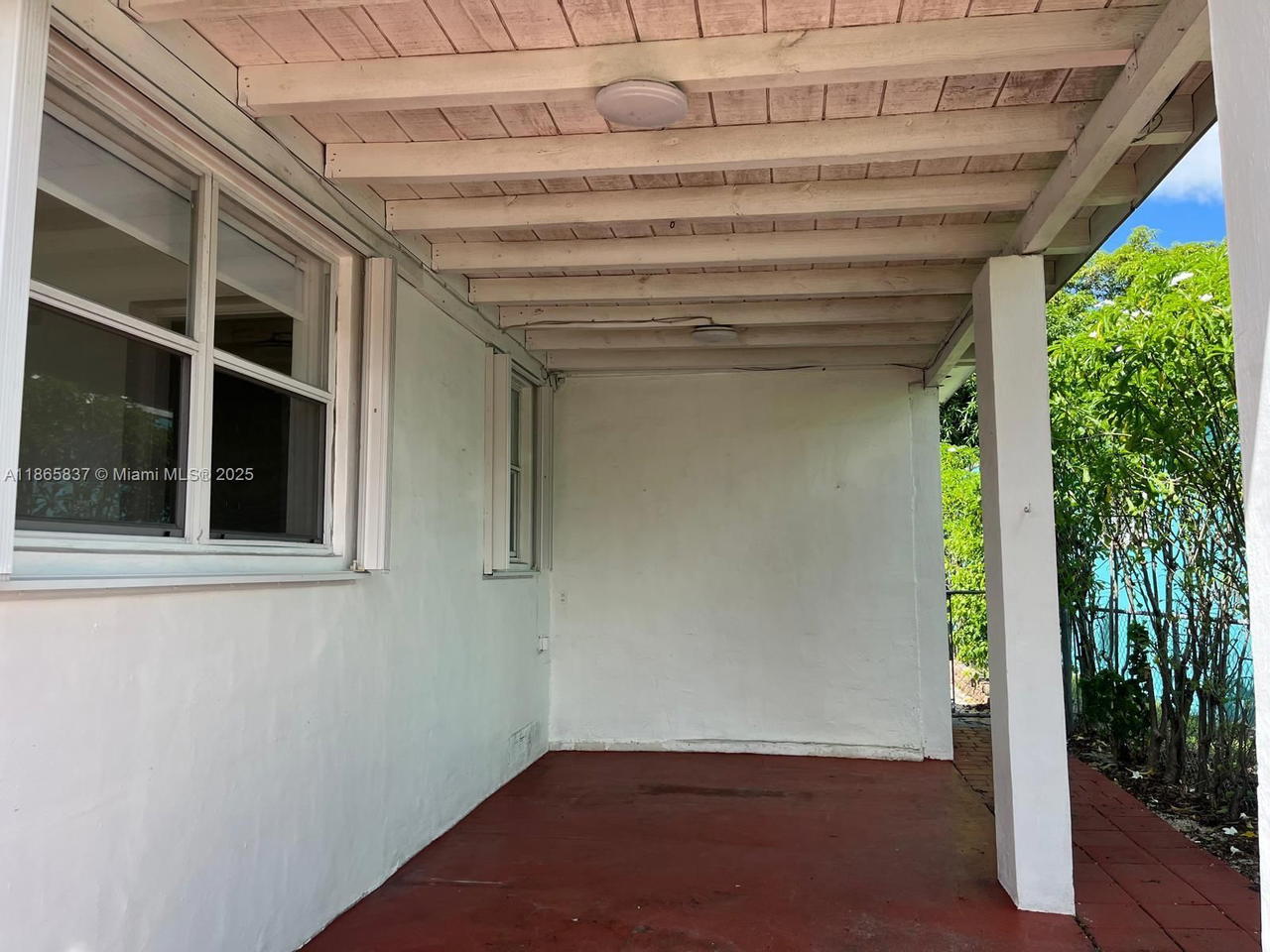 Real estate property located at 926 24th Ct, Miami-dade, Riverside Farms, Miami, FL