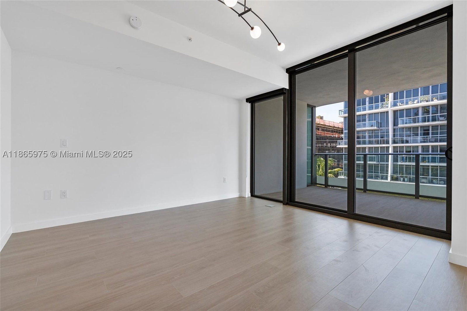 Real estate property located at 9901 Bay Harbor Dr #402, Miami-dade, Bay Harbor, Bay Harbor Islands, FL