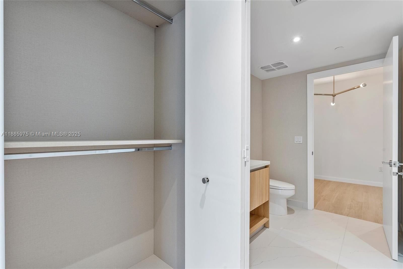 Real estate property located at 9901 Bay Harbor Dr #402, Miami-dade, Bay Harbor, Bay Harbor Islands, FL