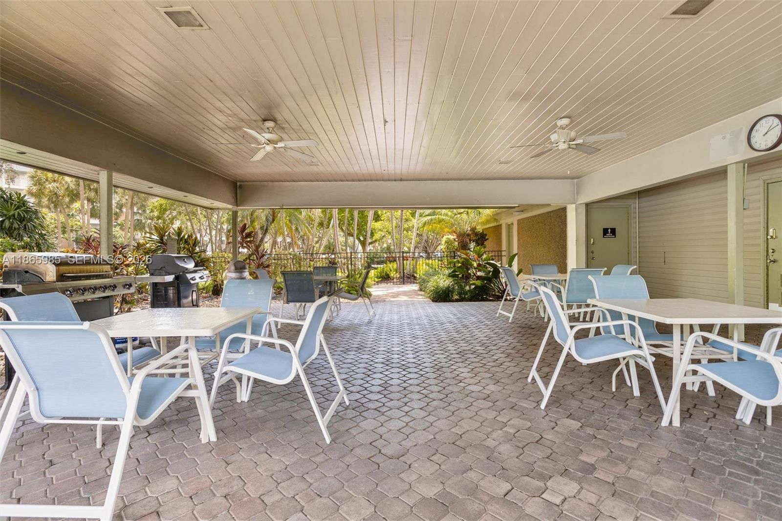 Real estate property located at 3150 Course Ln #402, Broward, No 42 Palm-aire Country C, Pompano Beach, FL