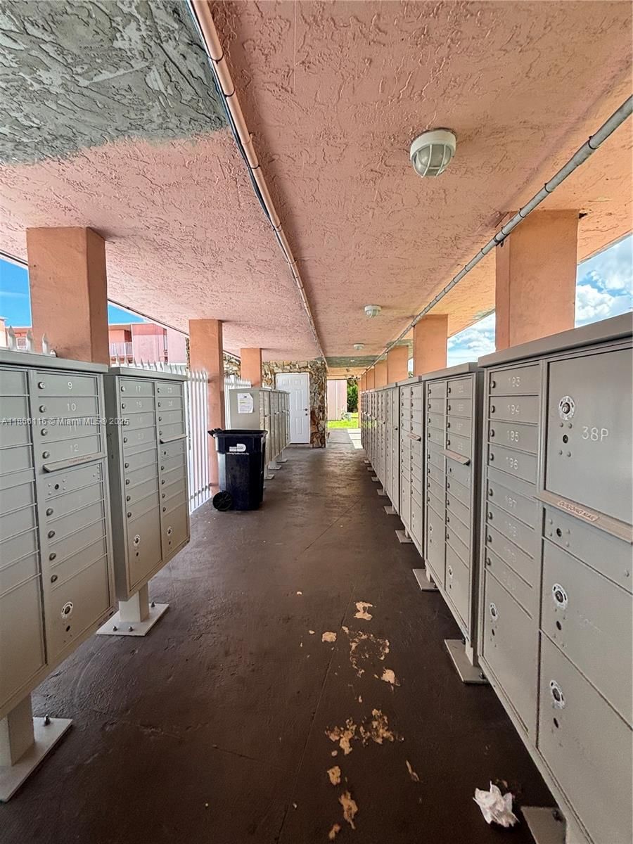Real estate property located at 19781 114th Ave #143, Miami-dade, Point South Condo, Miami, FL