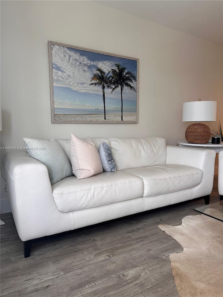 Real estate property located at 3000 Sunrise Blvd #3F, Broward, Carlton Tower Condo, Fort Lauderdale, FL