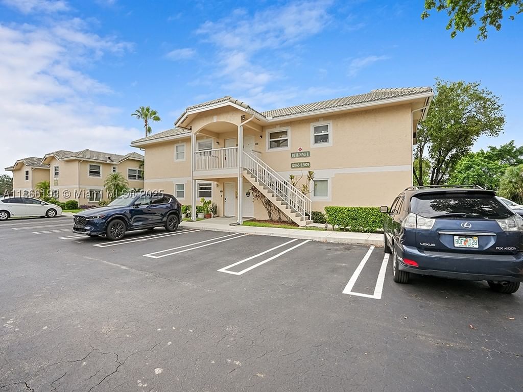 Real estate property located at 12079 Royal Palm Blvd #8I, Broward, Royal Garden Condo, Coral Springs, FL