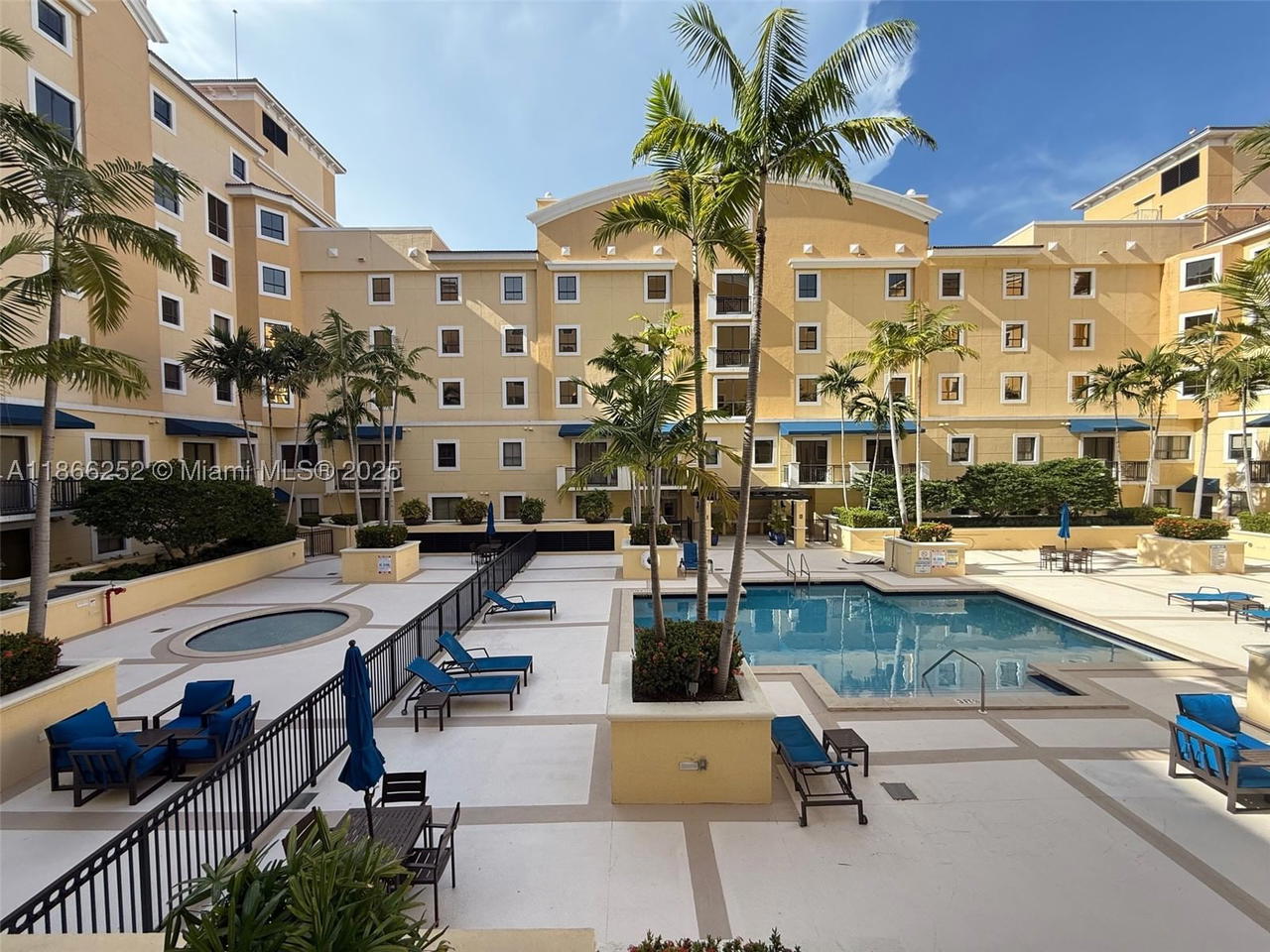 Real estate property located at 8395 73rd Ave #509, Miami-dade, Colonnade At Dadeland Sw, Miami, FL