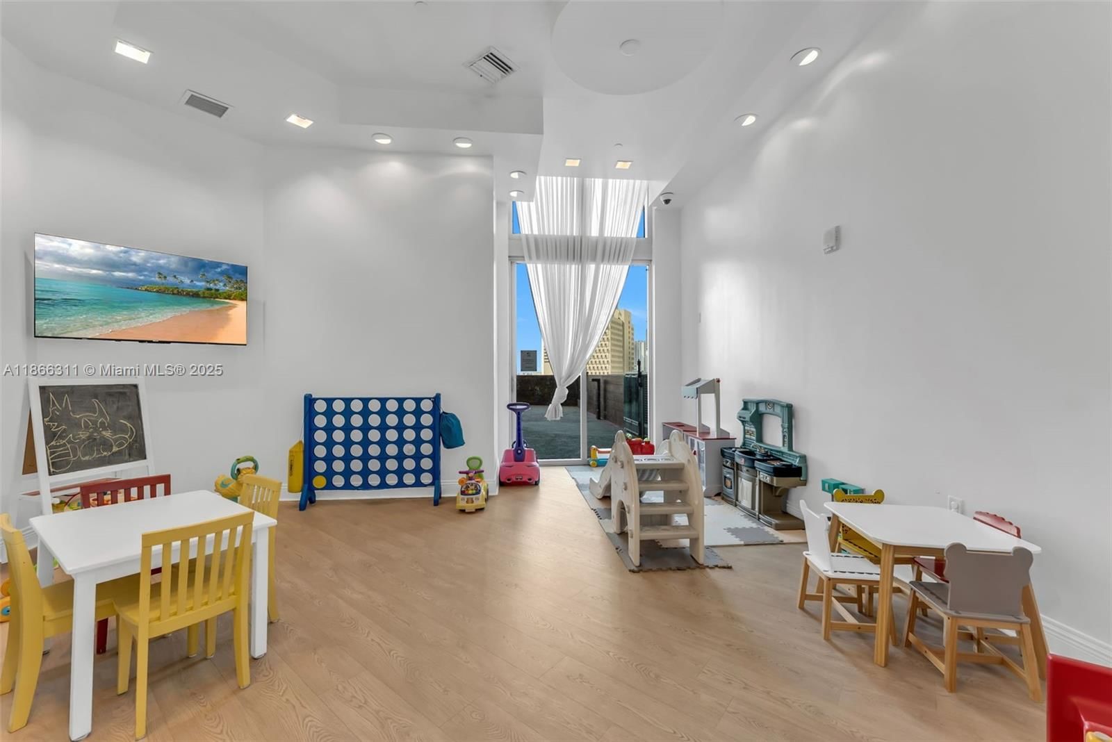 Real estate property located at 350 Miami Ave #3013, Miami-dade, Wind Condo, Miami, FL