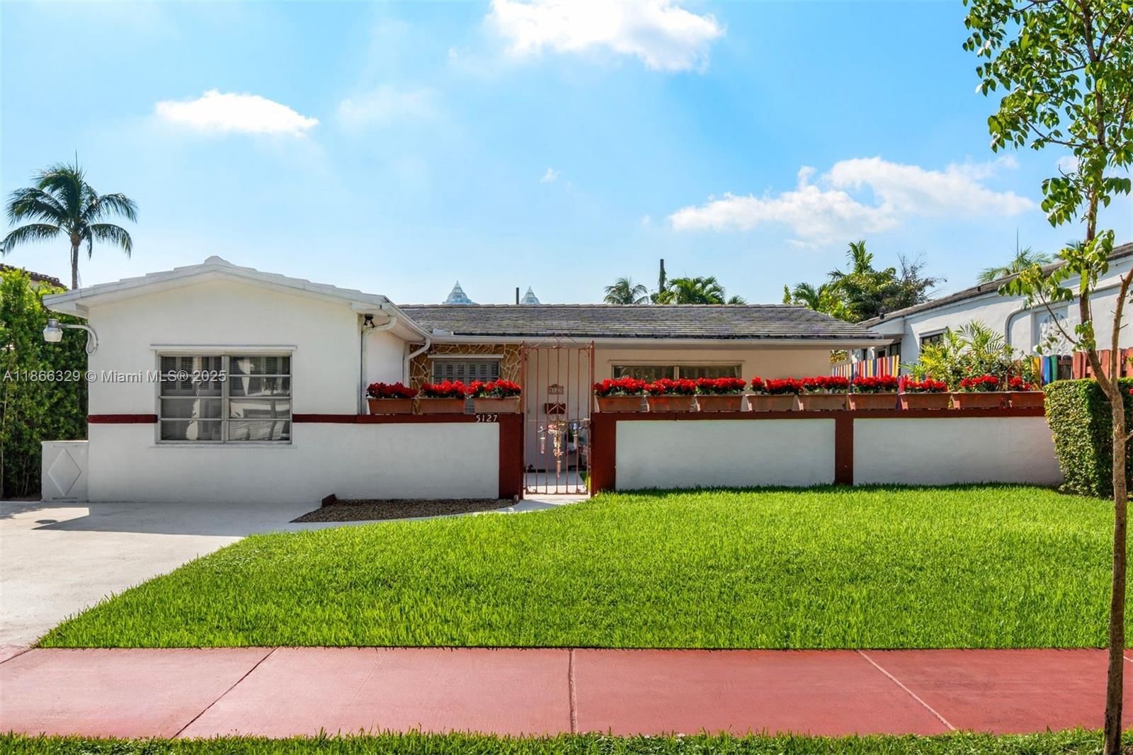 Real estate property located at 5127 Alton Rd, Miami-dade, Lake View Sub, Miami Beach, FL
