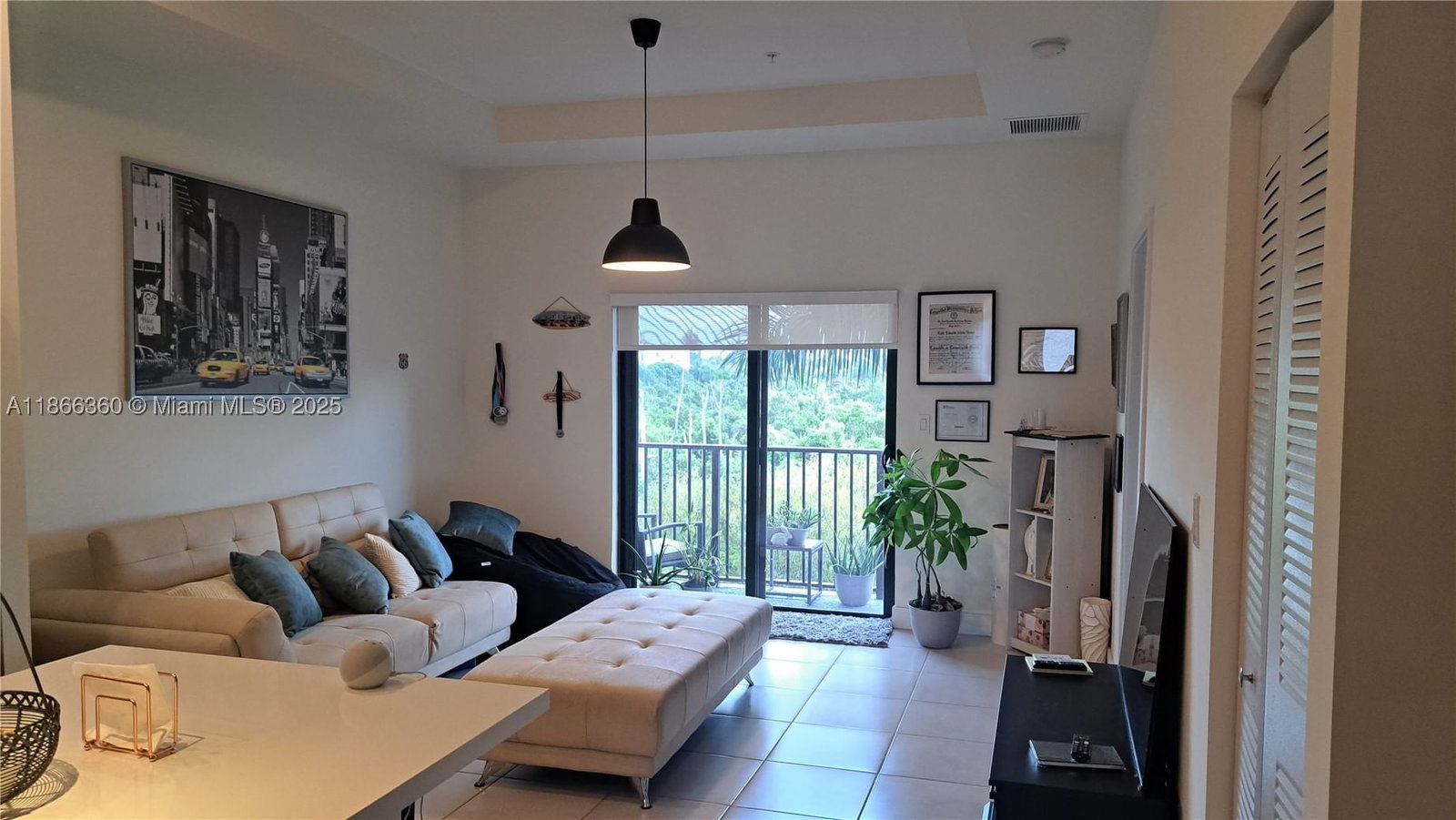 Real estate property located at 8175 104th Ave #35, Miami-dade, Apex At Park Central Cond, Doral, FL
