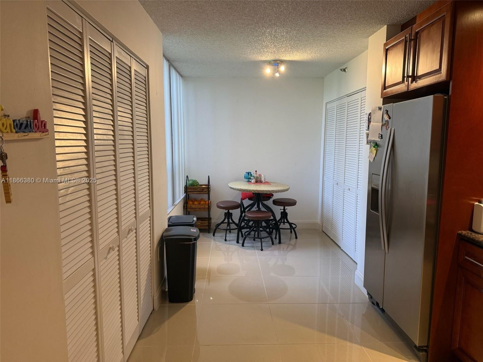 Real estate property located at 900 195th St #317, Miami-dade, Chantilly Condo, Miami, FL