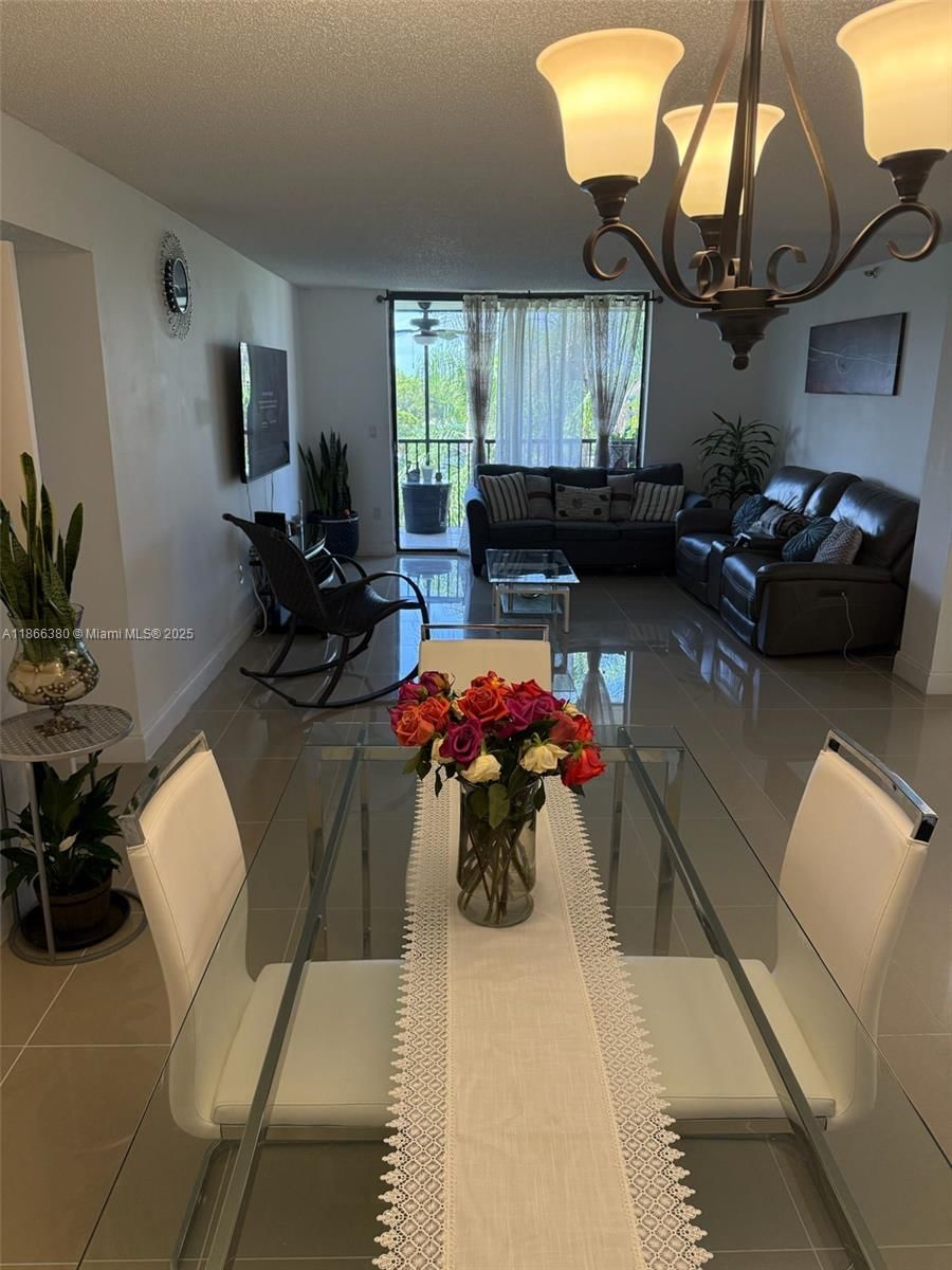 Real estate property located at 900 195th St #317, Miami-dade, Chantilly Condo, Miami, FL