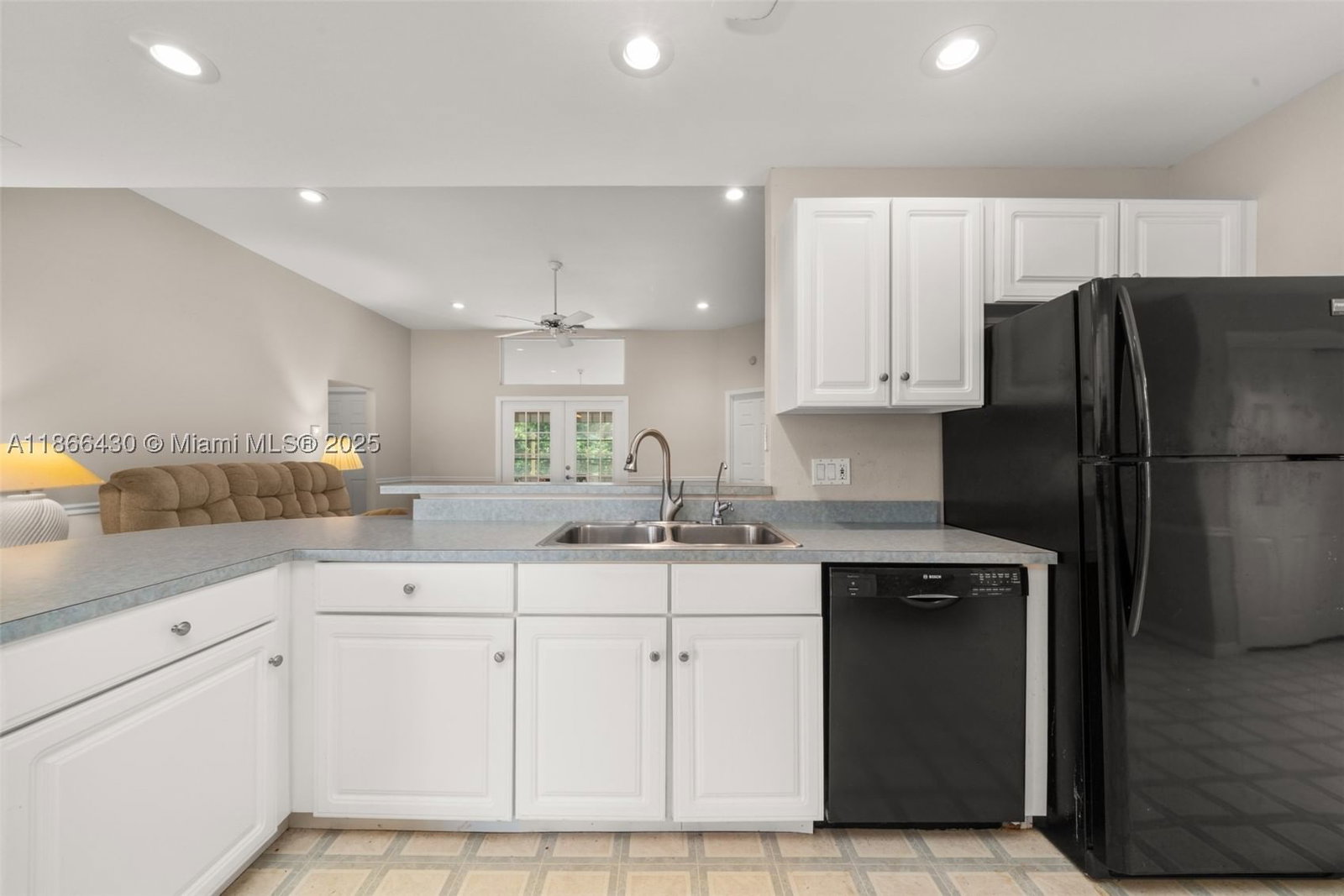 Real estate property located at 505 Barcelona Drive, Highlands, Harder Hall, Sebring, FL