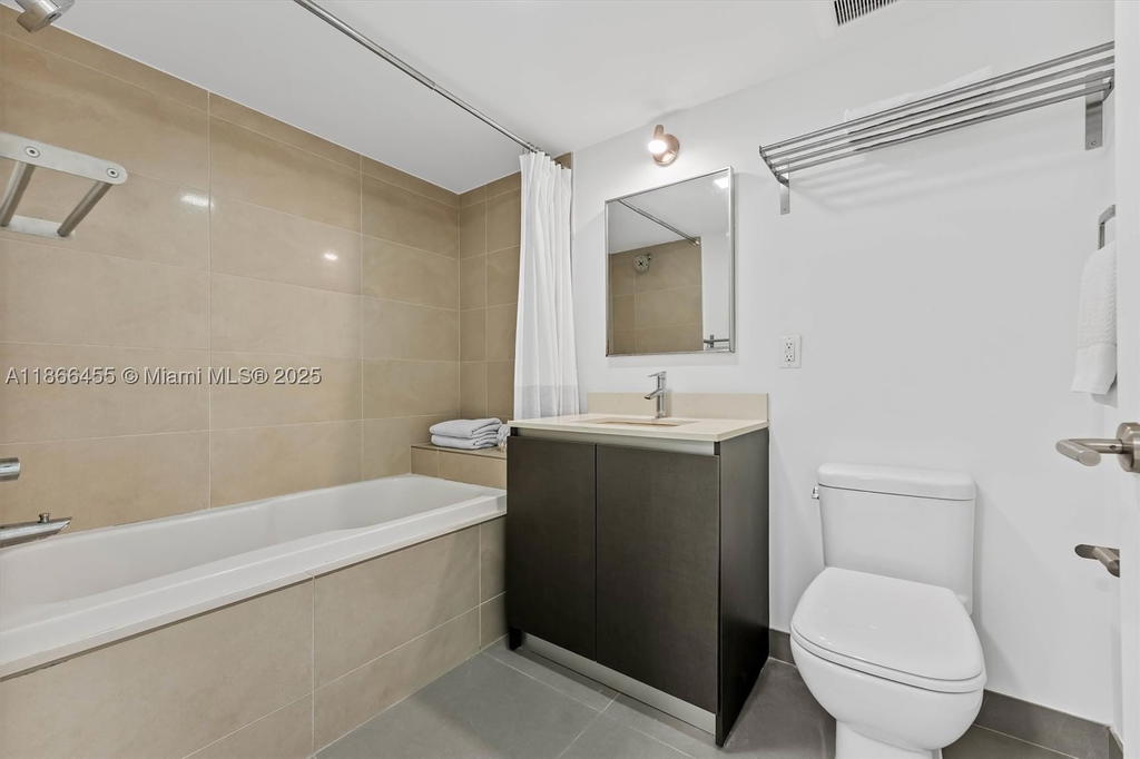 Real estate property located at 6620 Indian Creek Dr #112, Miami-dade, Amd Pl Of 2nd Ocean Front, Miami Beach, FL