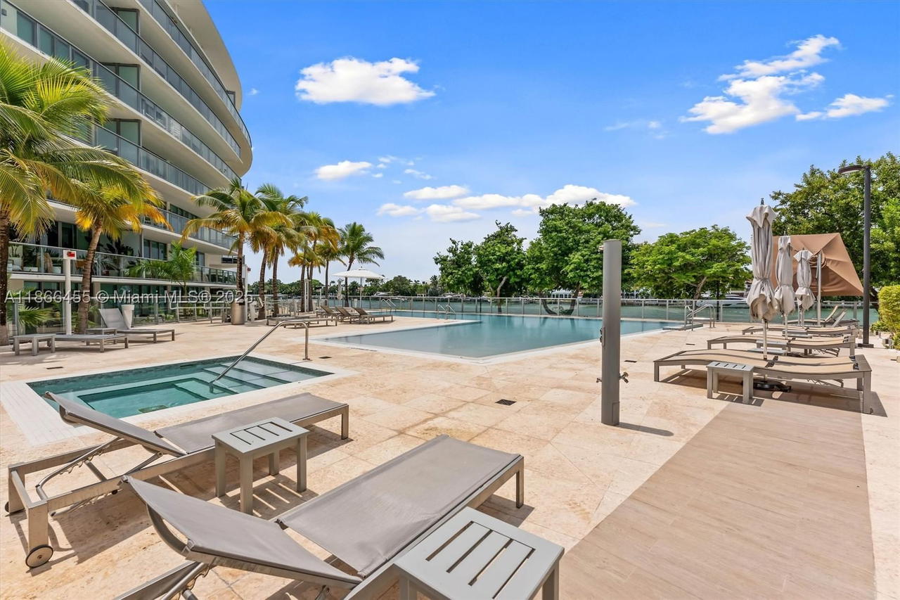 Real estate property located at 6620 Indian Creek Dr #112, Miami-dade, Amd Pl Of 2nd Ocean Front, Miami Beach, FL