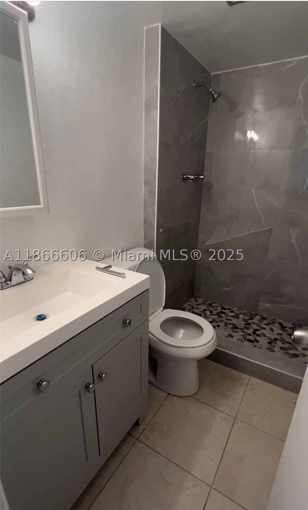 Real estate property located at 498 165th St Rd D-101, Miami-dade, Montecarlo Condo, Miami, FL
