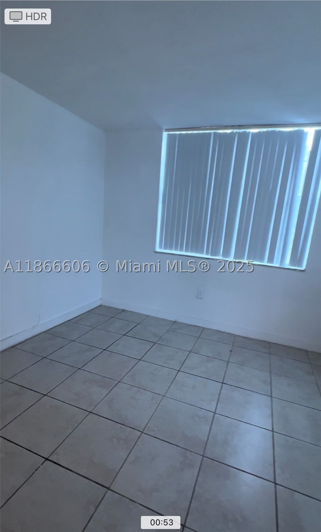 Real estate property located at 498 165th St Rd D-101, Miami-dade, Montecarlo Condo, Miami, FL
