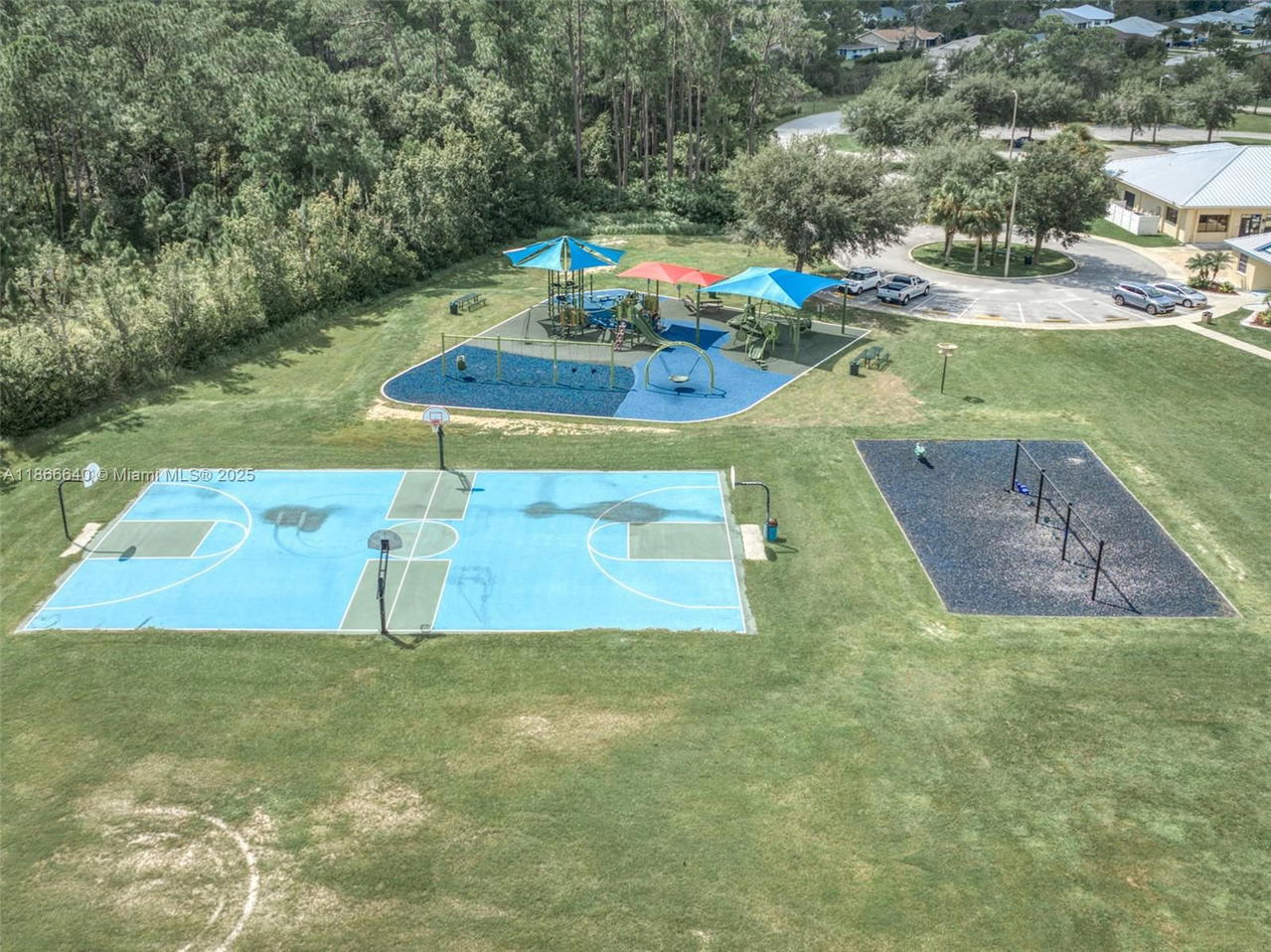 Real estate property located at 4919 Mendavia Drive, Highlands, The Preserve In Sun N Lake, Sebring, FL