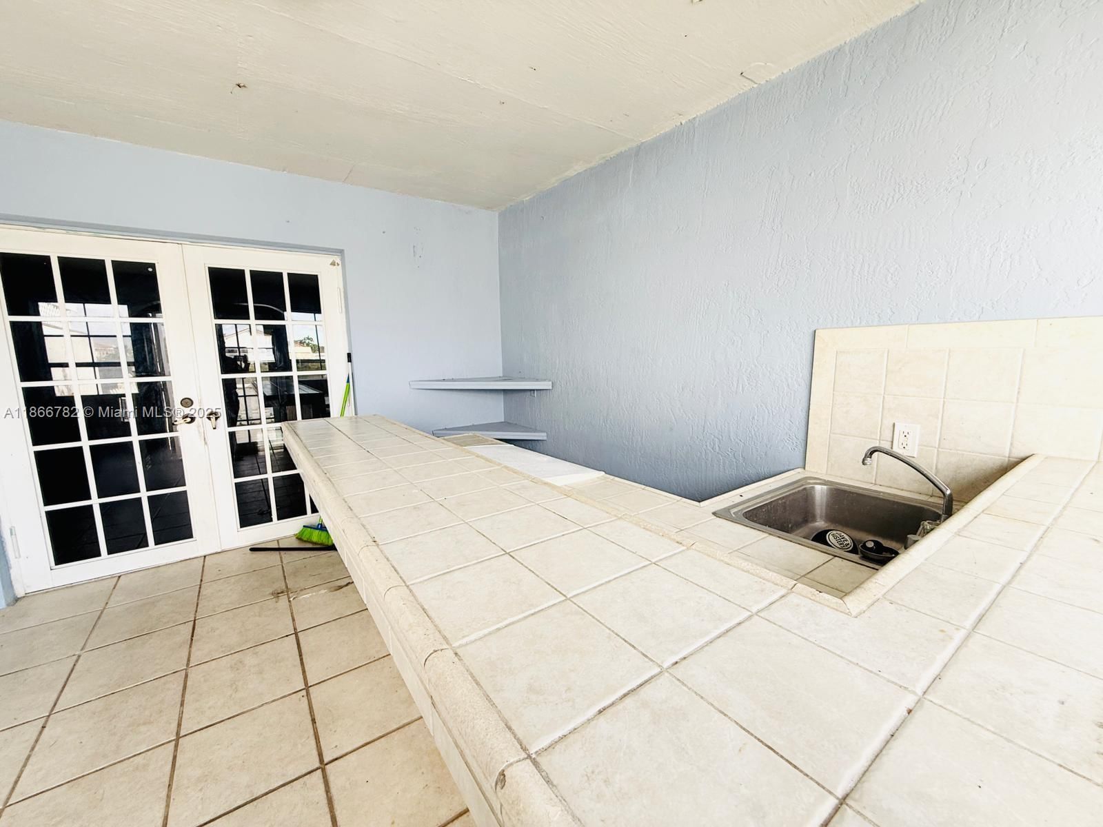 Real estate property located at 2669 52nd St #12, Miami-dade, Buenavista Lakes Condo, Hialeah, FL