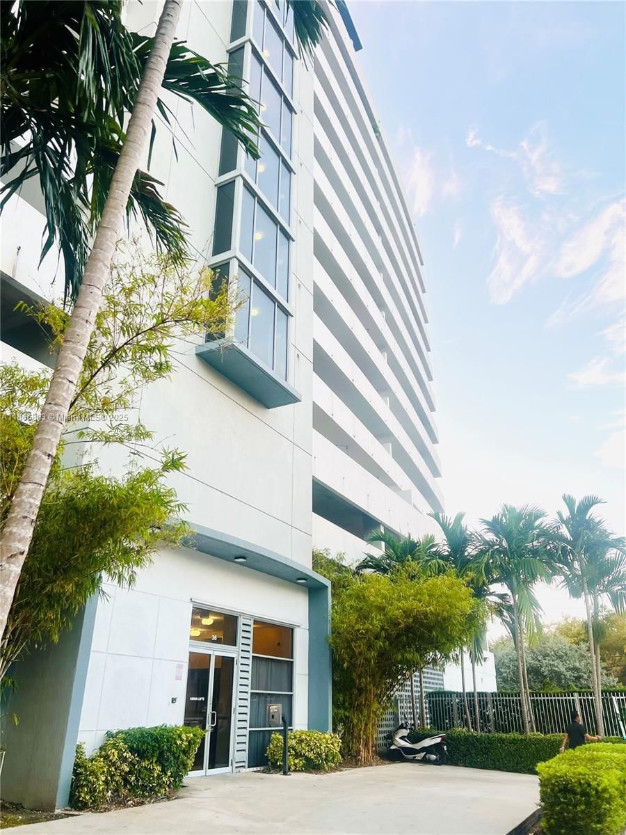 Real estate property located at 36 6th Ave #806, Miami-dade, Havana Lofts Condo, Miami, FL