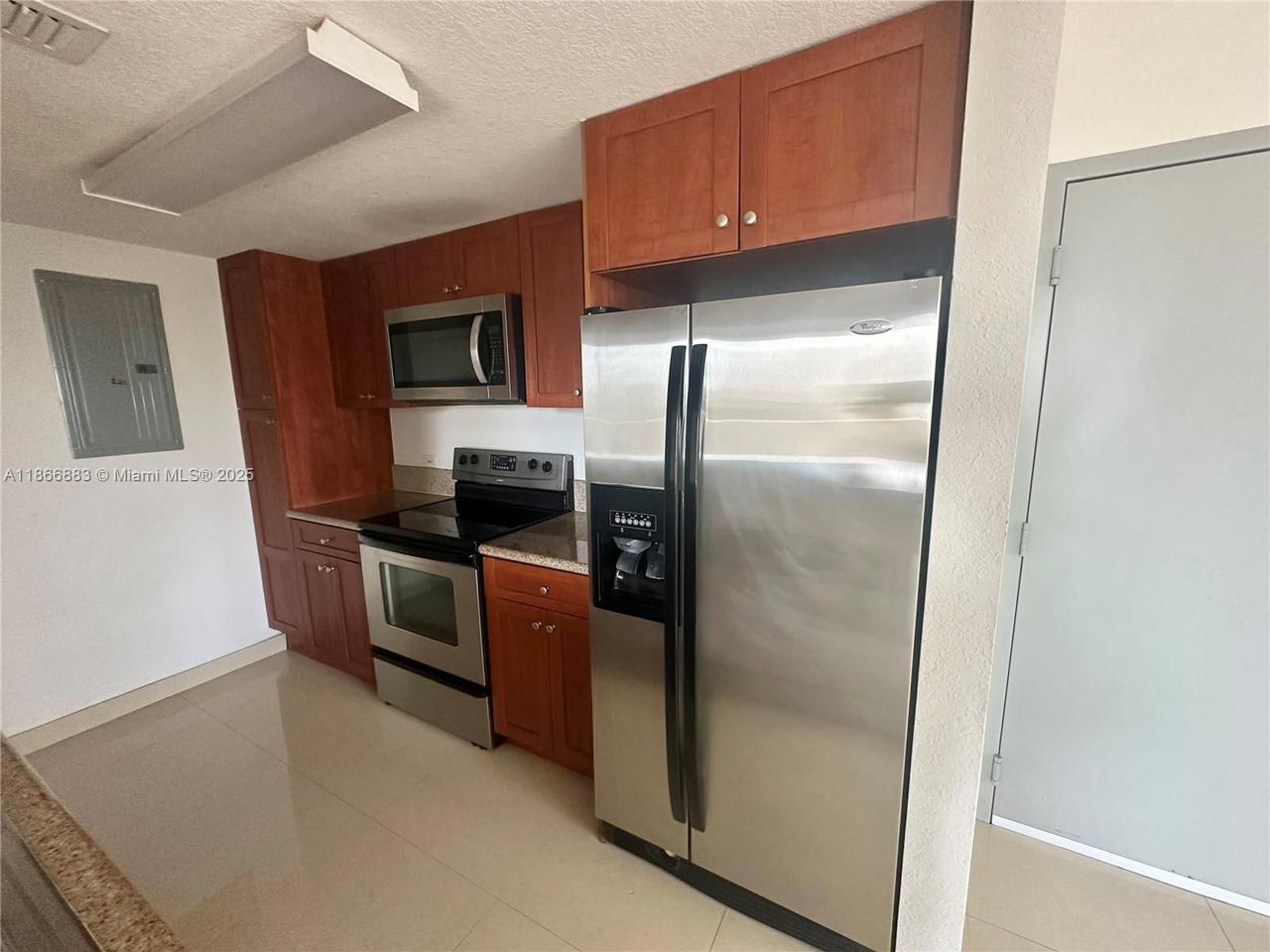 Real estate property located at 36 6th Ave #806, Miami-dade, Havana Lofts Condo, Miami, FL