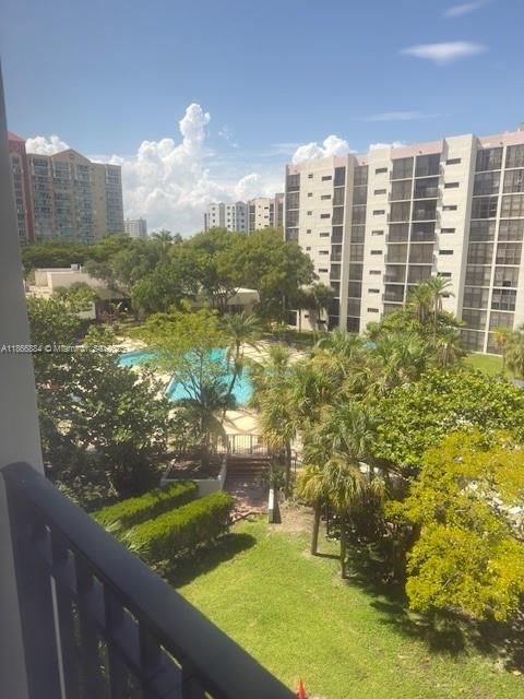 Real estate property located at 16919 Bay Rd #507, Miami-dade, Plaza Of Americas Condo P, Sunny Isles Beach, FL