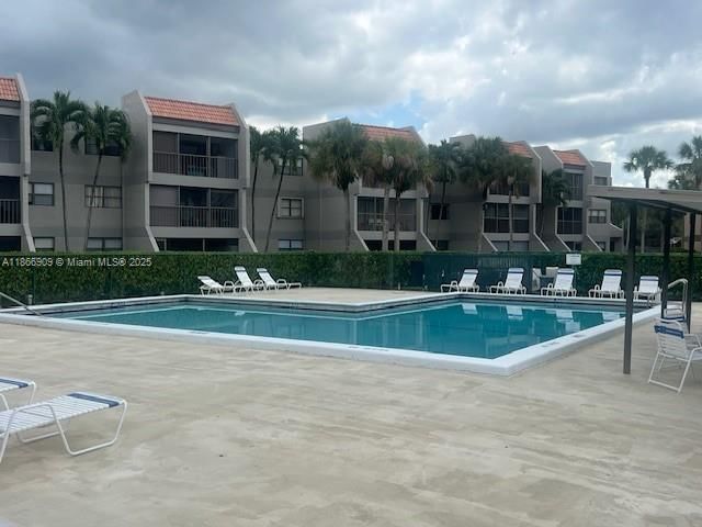 Real estate property located at 230 Lakeview Dr #109, Broward, Building Nine Of Racquet, Weston, FL