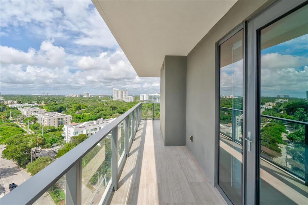 Real estate property located at 1451 Brickell Ave #1204, Miami-dade, Echo Brickell Condo, Miami, FL