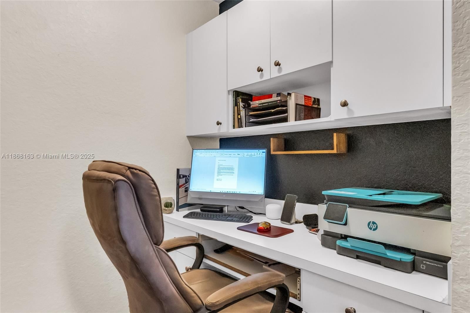 Real estate property located at 12160 135th Ter, Miami-dade, Four Lakes Sec 7, Miami, FL