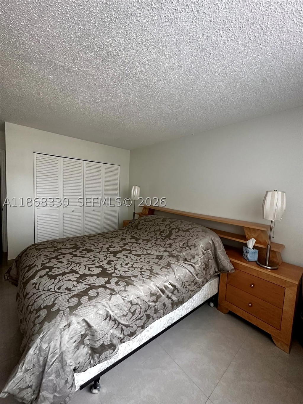 Real estate property located at 1501 Ocean Dr #201, Broward, Oxford Towers Condo, Hollywood, FL