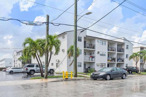 Real estate property located at 142 18th Ave #35, Miami-dade, Guernica Condo, Miami, FL