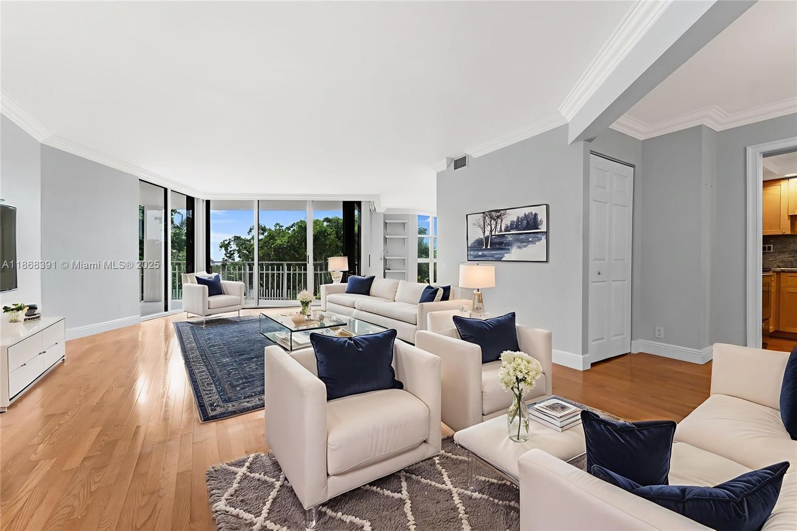 Real estate property located at 2000 Towerside Ter #610, Miami-dade, Towers Of Quayside Condo, Miami, FL