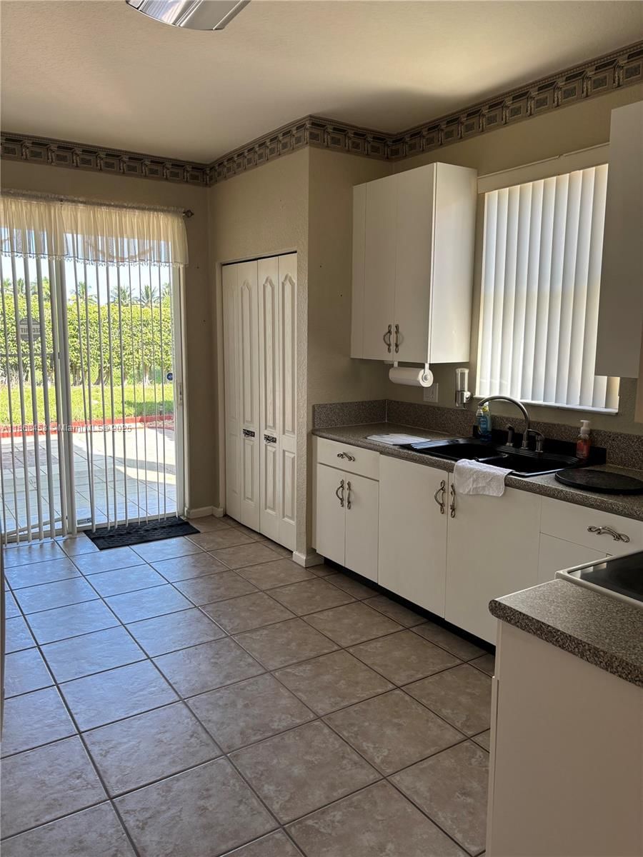 Real estate property located at 2308 37th Ter, Miami-dade, Portofino Bay, Homestead, FL