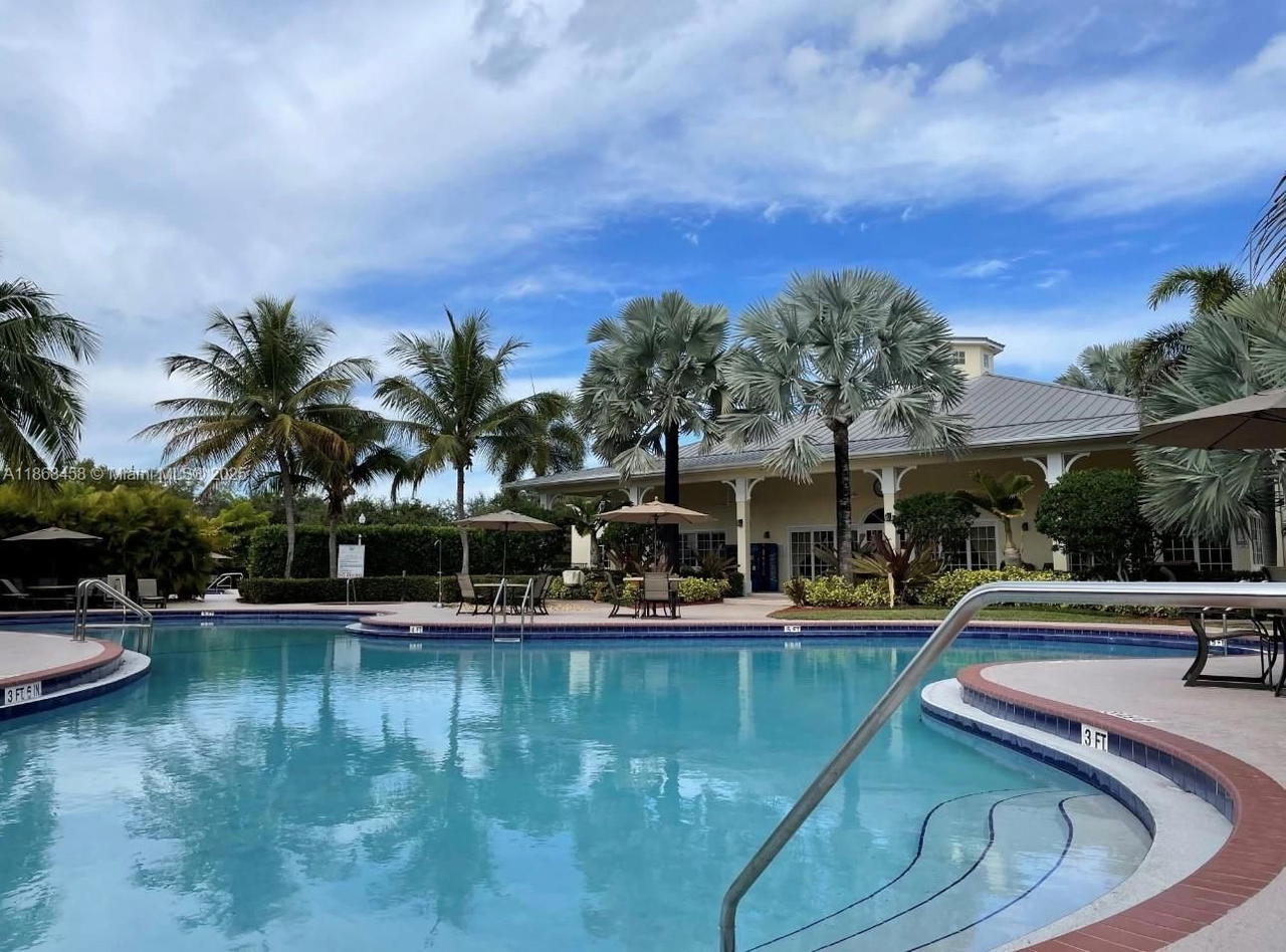 Real estate property located at 2308 37th Ter, Miami-dade, Portofino Bay, Homestead, FL