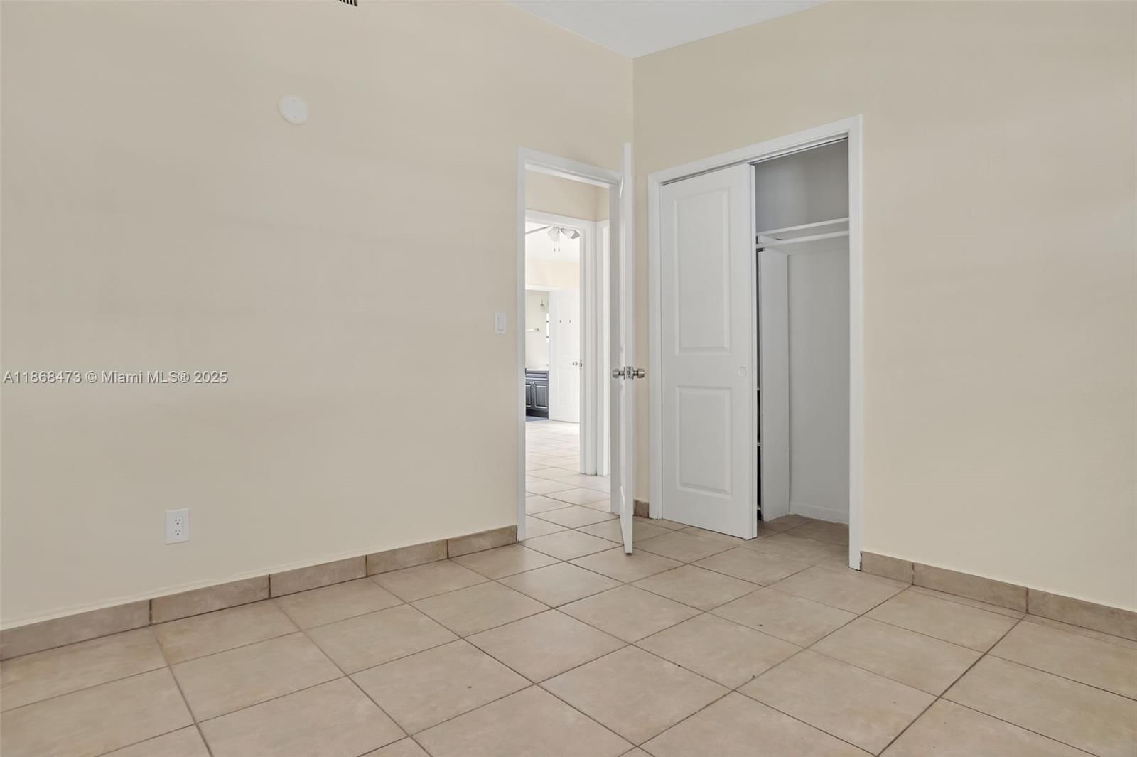 Real estate property located at 650 178 St, Miami-dade, Highland Manor Sec 2, Miami, FL