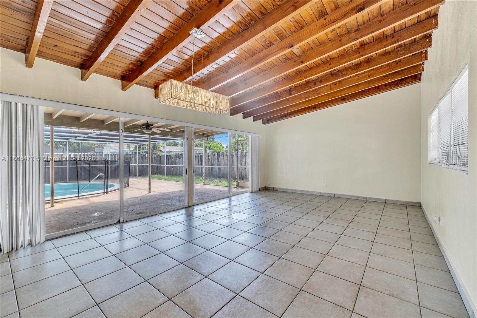 Real estate property located at 650 178 St, Miami-dade, Highland Manor Sec 2, Miami, FL