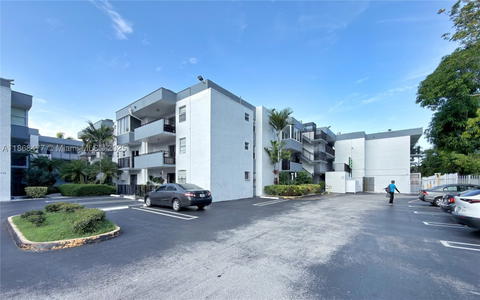 Real estate property located at 2465 18th Ave #3307, Miami-dade, Grove Gardens Condo, Miami, FL