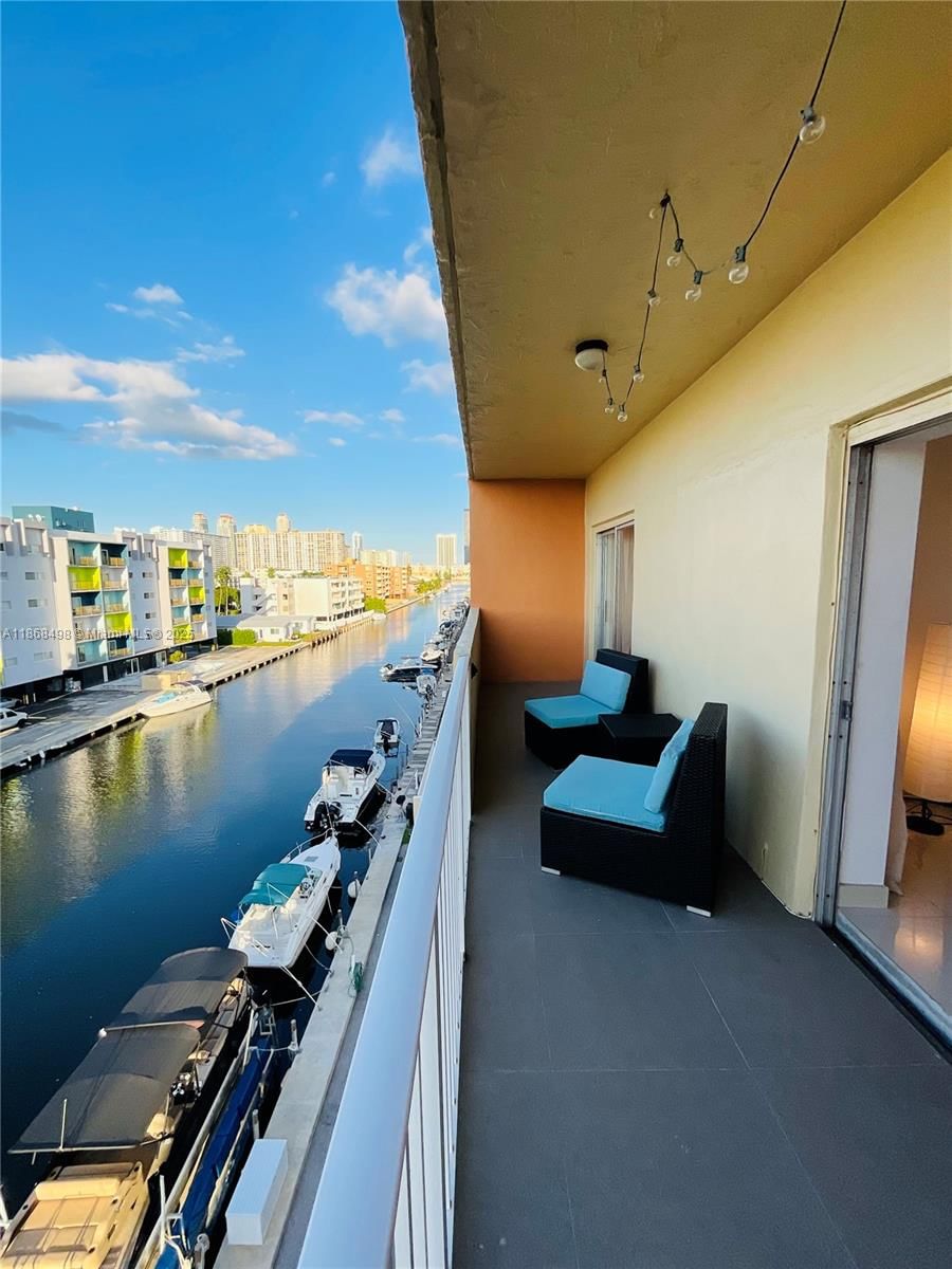 Real estate property located at 3545 167th St #505, Miami-dade, La Canadienne Condo, North Miami Beach, FL
