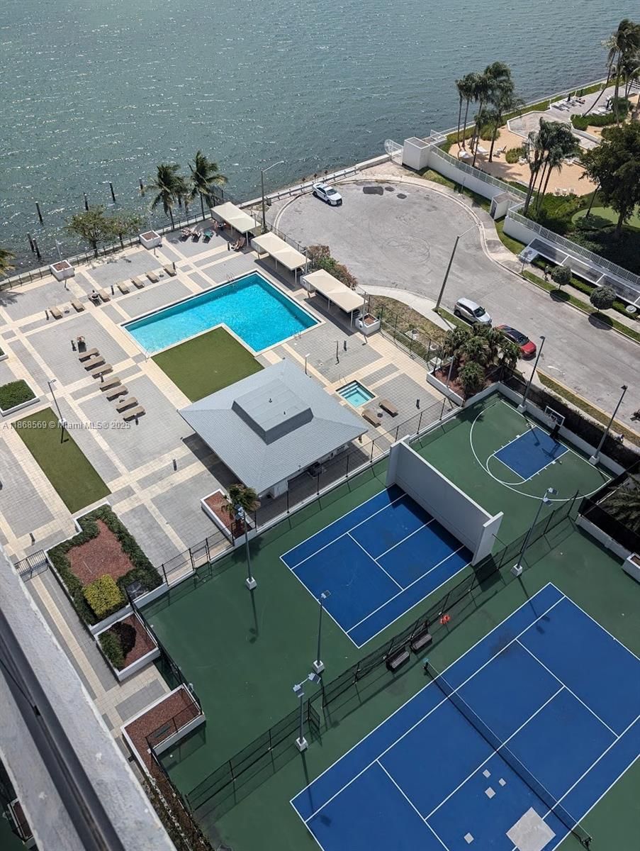 Real estate property located at 600 36th St #1804, Miami-dade, Charter Club Condo, Miami, FL