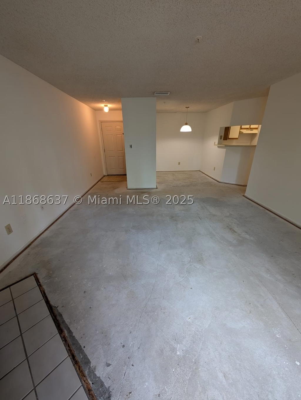 Real estate property located at 199 AFTON SQUARE #208, Other, The Oasis At Pearl Lake, Other, FL