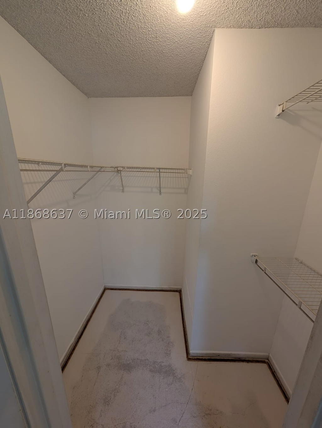 Real estate property located at 199 AFTON SQUARE #208, Other, The Oasis At Pearl Lake, Other, FL