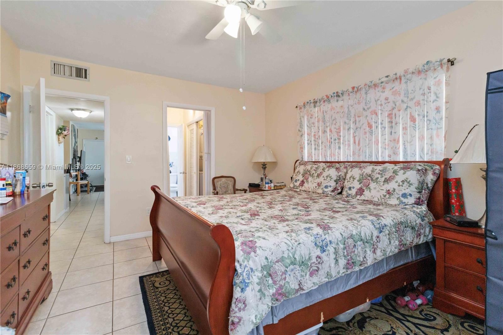 Real estate property located at 11 204th St #1, Miami-dade, Ro-mont Gardens Andover C, Miami Gardens, FL
