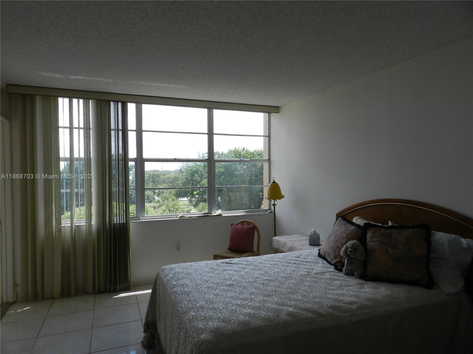 Real estate property located at 1200 Saint Charles Pl #509, Broward, Park Place Condominium No, Pembroke Pines, FL