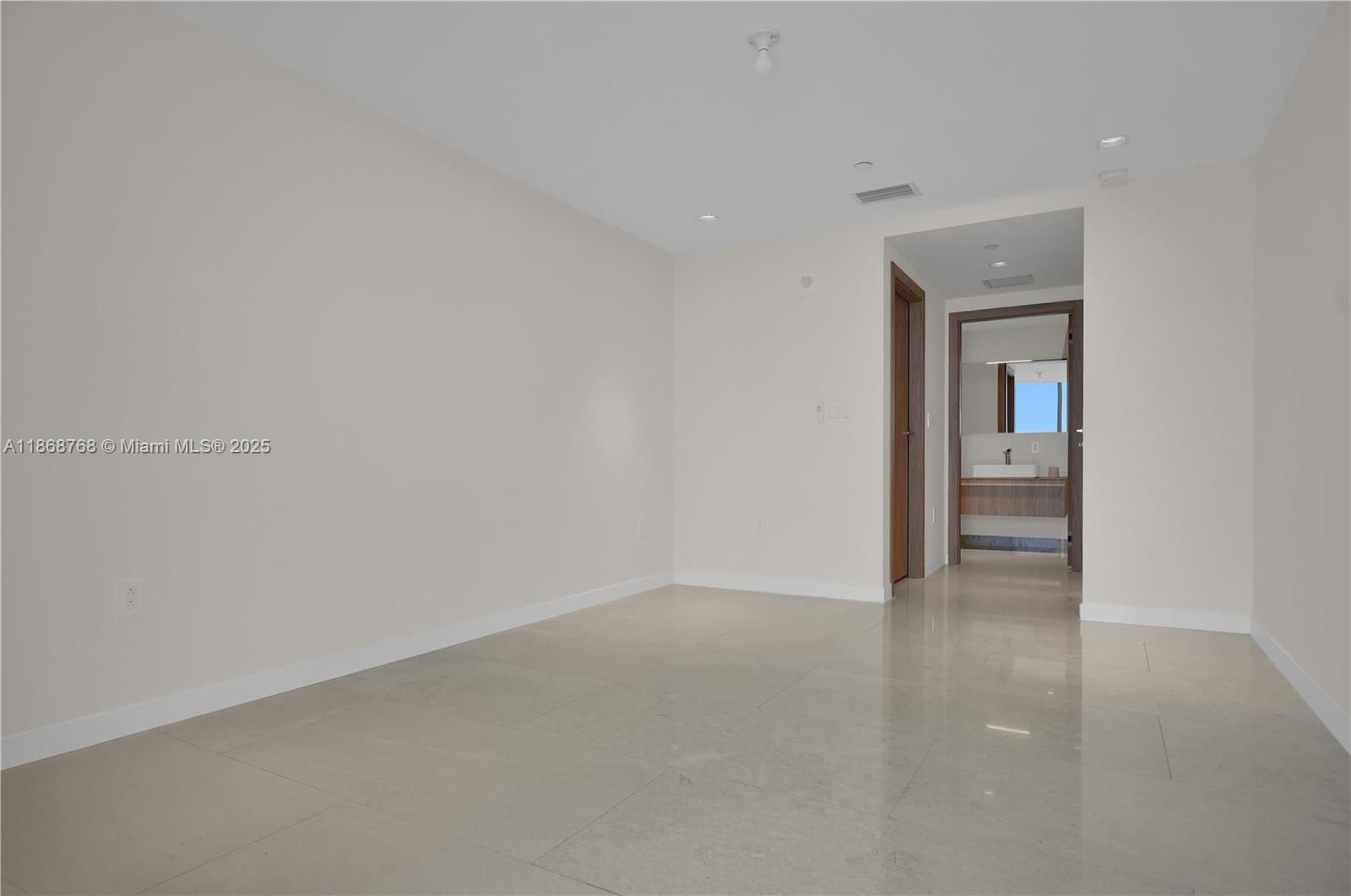 Real estate property located at 1135 103 St #505, Miami-dade, Onda Condominium, Bay Harbor Islands, FL