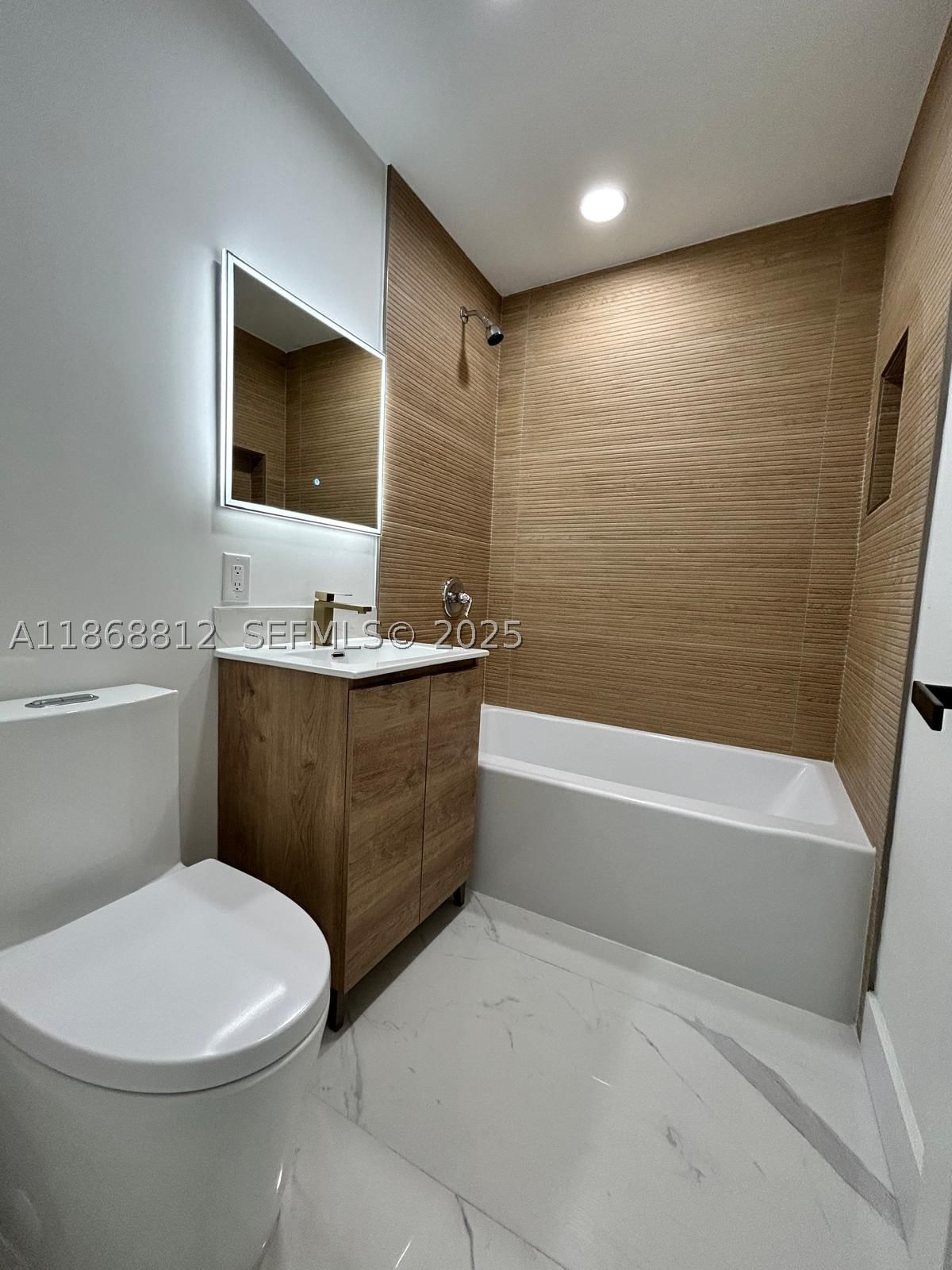 Real estate property located at 241 55th St, Broward, North Andrews Terrace, Oakland Park, FL